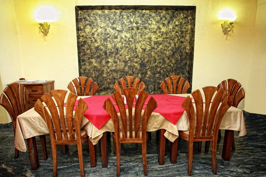 Hotel Sunhill - Colombo Buitenkant foto
